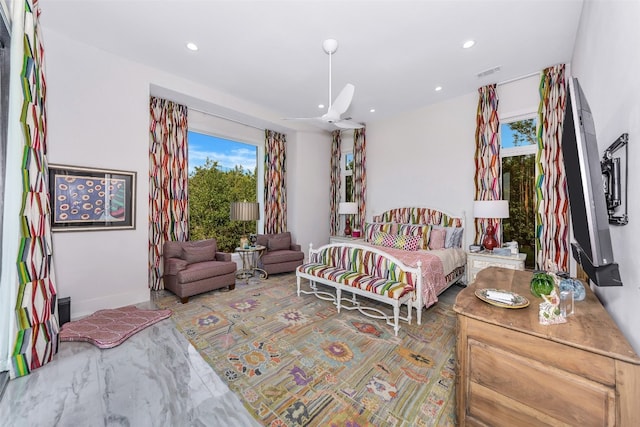 bedroom with ceiling fan