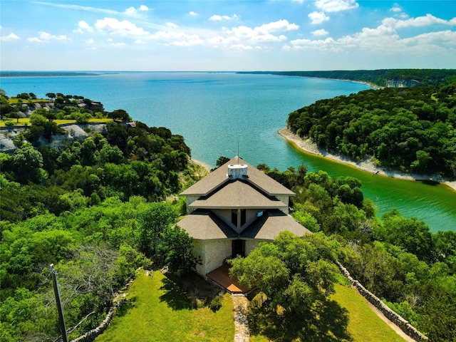birds eye view of property featuring a water view