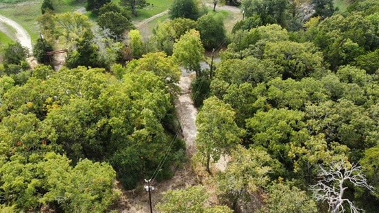 Listing photo 2 for 16550 County Road 4015, Mabank TX 75147