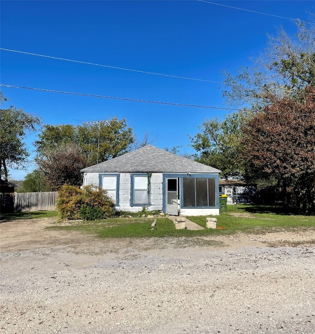 view of front of home