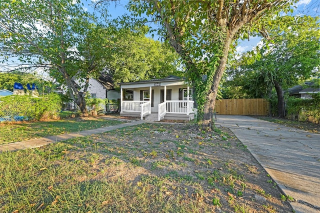 view of front of property with a porch