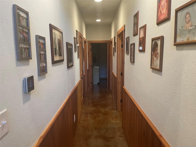 hallway featuring recessed lighting
