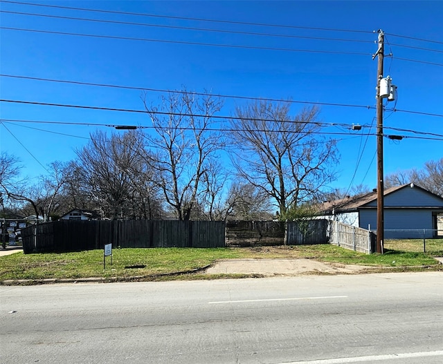 833 Murdock Rd, Dallas TX, 75217 land for sale