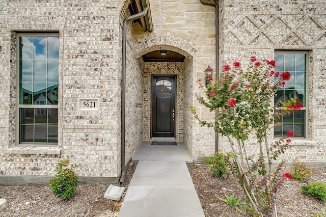 5621 Rutherford Dr, Midlothian, TX 76065 - property entrance featuring brick siding