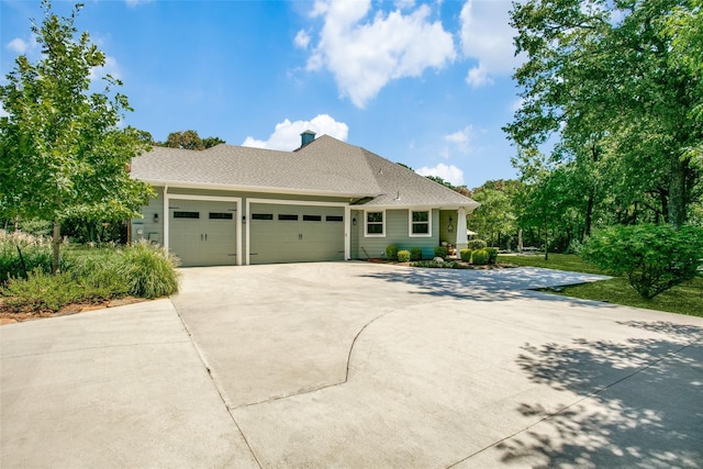 view of front facade with a garage