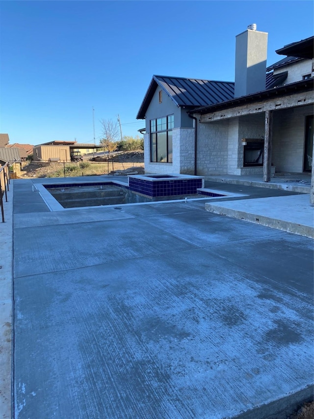 view of yard with a patio