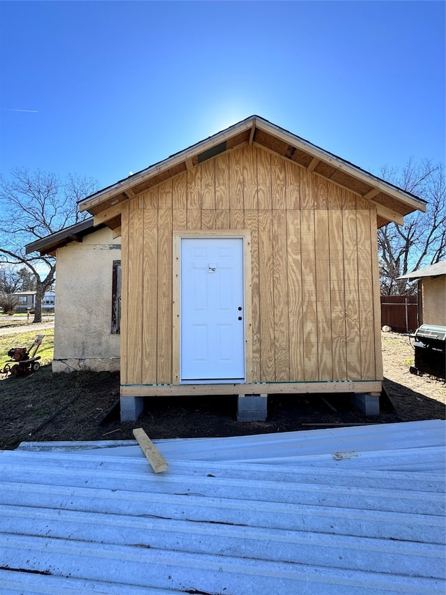 view of outbuilding