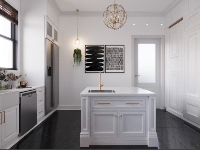 interior space with ornamental molding, an inviting chandelier, a healthy amount of sunlight, and tile patterned floors