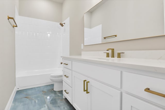 full bathroom featuring tiled shower / bath, vanity, and toilet