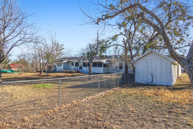 exterior space featuring a yard