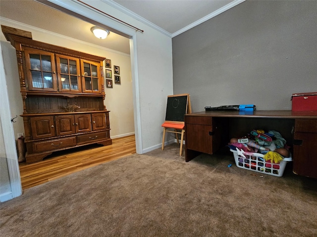 interior space featuring ornamental molding