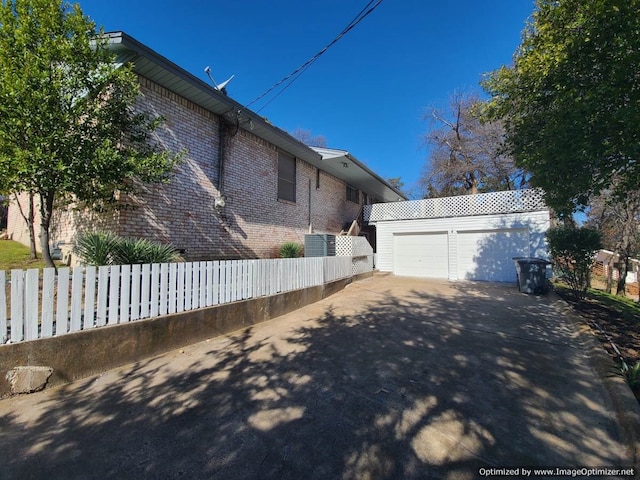 view of property exterior