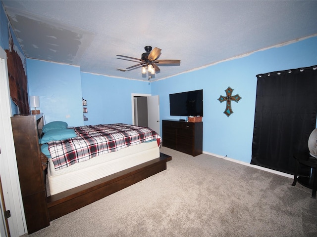 bedroom featuring carpet floors and ceiling fan