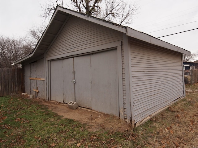 view of outdoor structure