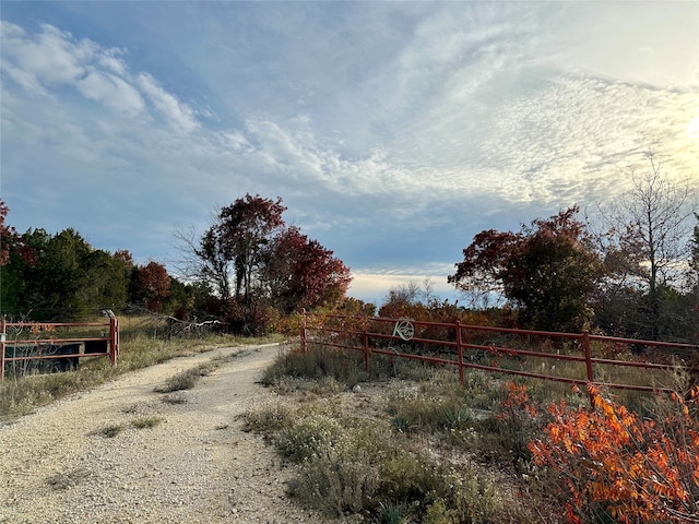 Listing photo 3 for 1070 Private Road 722, Bluff Dale TX 76433