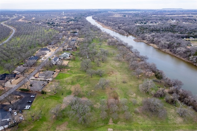 Listing photo 2 for 7214 Westover Dr, Granbury TX 76049