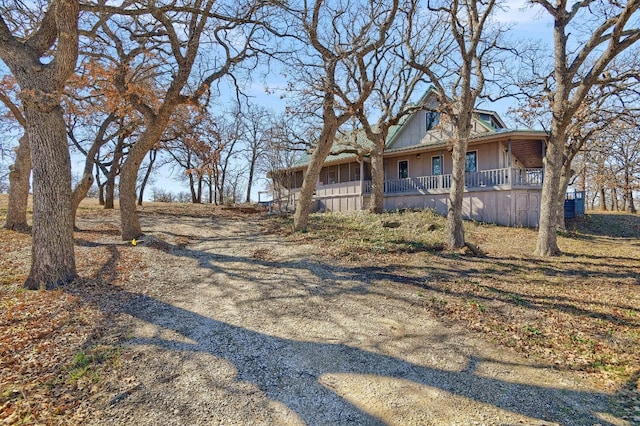 view of front of house featuring covered porch