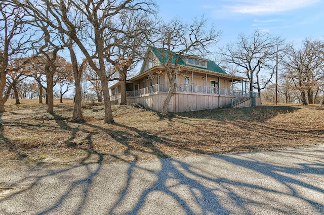 exterior space with a porch