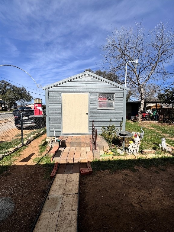 view of shed / structure