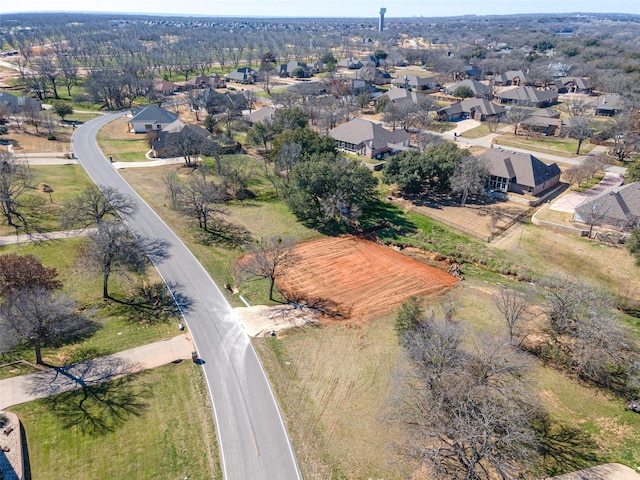 Listing photo 3 for 7016 Westover Dr, Granbury TX 76049