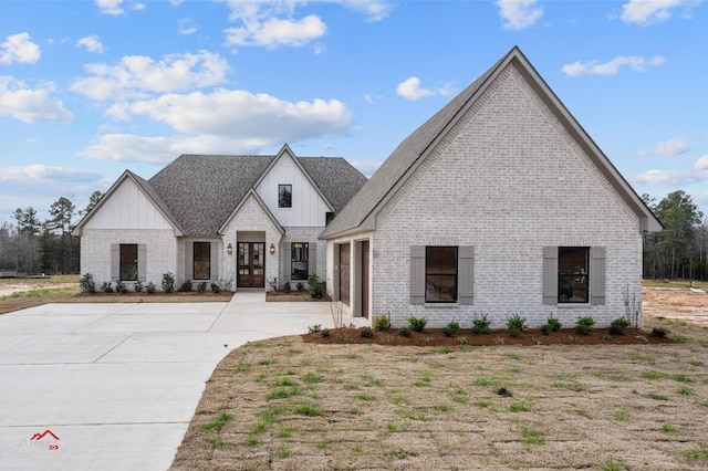 view of modern inspired farmhouse