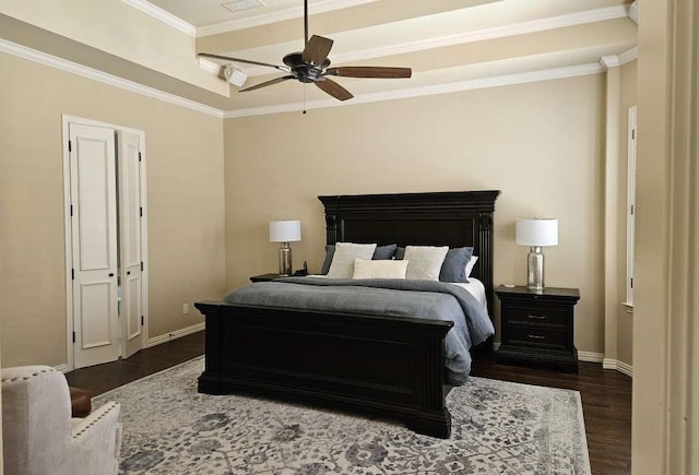 bedroom featuring crown molding, ceiling fan, and dark hardwood / wood-style flooring