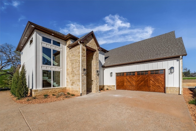 view of front of house with a garage