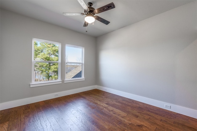 unfurnished room with wood-type flooring and ceiling fan