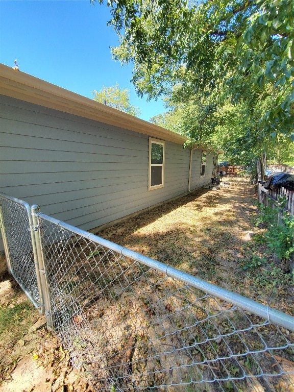 view of home's exterior