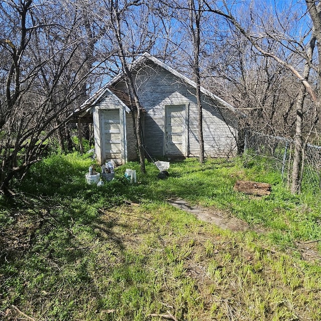 view of side of property