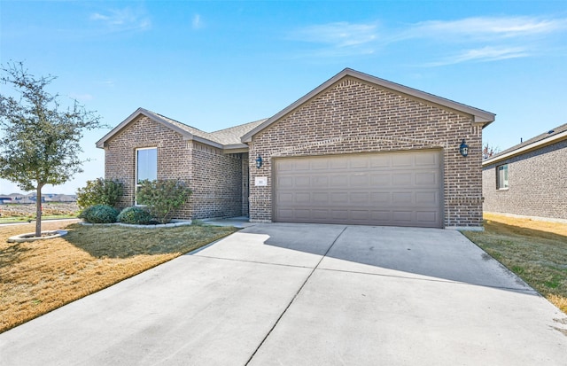 ranch-style home featuring a front lawn and a garage