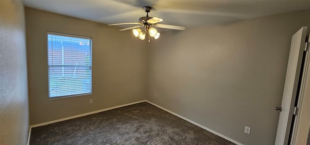 unfurnished room with carpet floors and ceiling fan