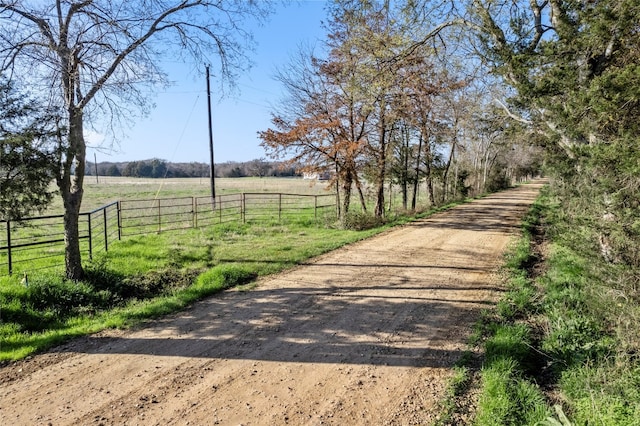 Listing photo 2 for 1550 County Road 1136, Cumby TX 75433