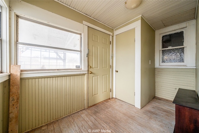 1832 Commercial Ave, Anson, TX 79501 - doorway to property with a porch