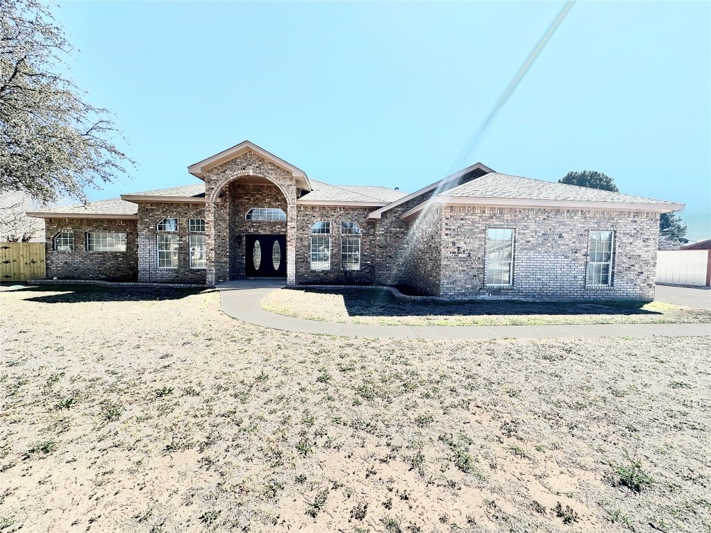 view of front facade featuring french doors