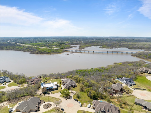 Listing photo 3 for 3805 Lake Cove Ct, Corinth TX 76210