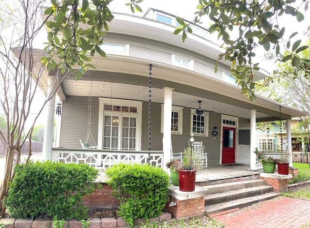 view of front of home featuring a porch