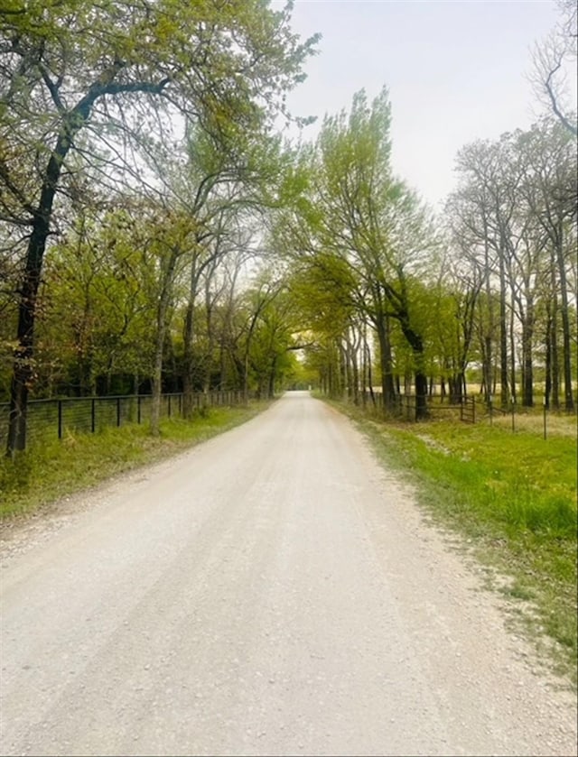 812 Mckenzie Rd, Tioga, TX 76271 - view of road
