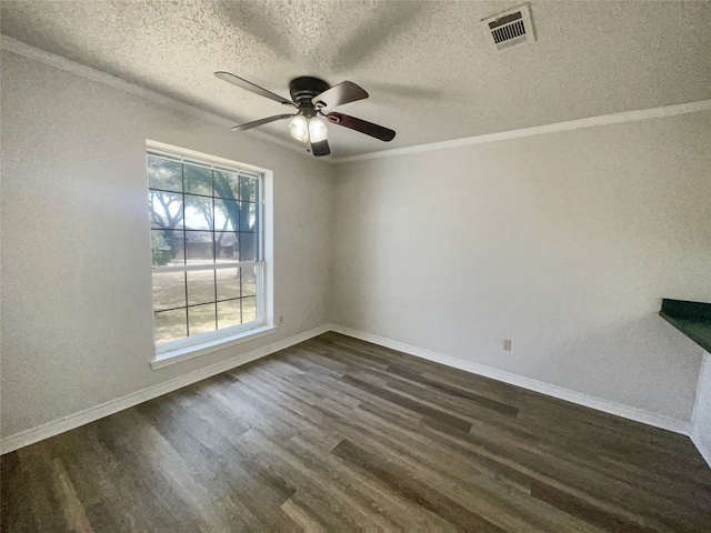 unfurnished room featuring dark hardwood / wood-style floors, a textured ceiling, and ceiling fan