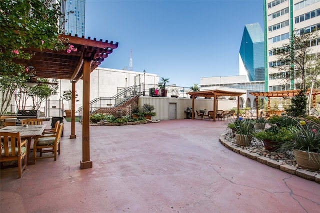 view of patio featuring a pergola