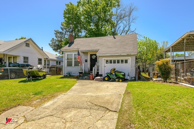 view of front facade featuring a front lawn and a garage