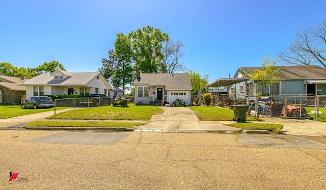 view of front of home featuring a front lawn