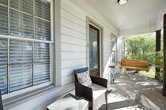 view of patio / terrace with a porch