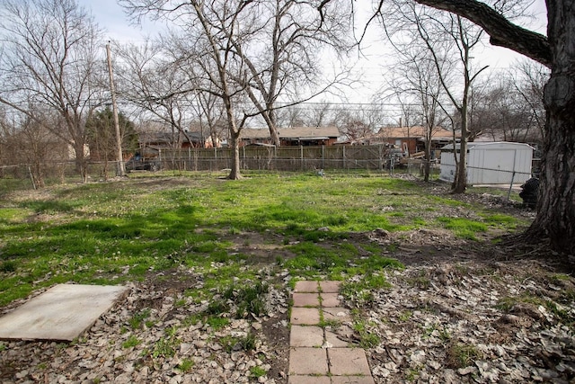 view of yard with a shed