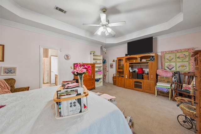 tiled dining area featuring ceiling fan