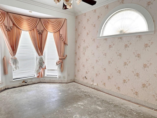 unfurnished room featuring concrete floors and ceiling fan