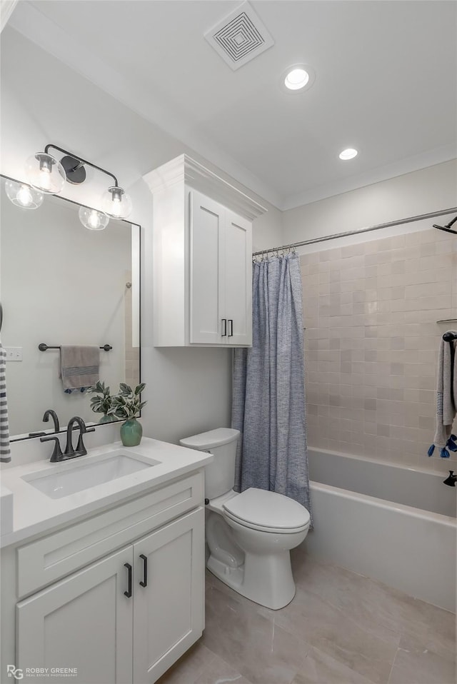 full bathroom with recessed lighting, visible vents, shower / bathtub combination with curtain, toilet, and vanity