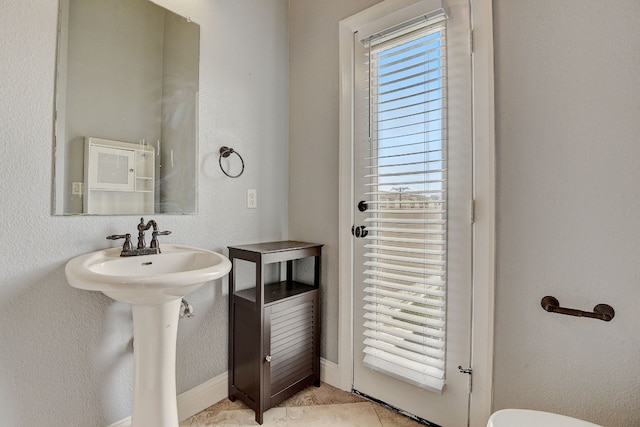 room details featuring an enclosed shower