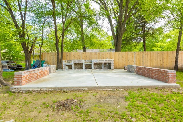 view of patio featuring a fenced backyard