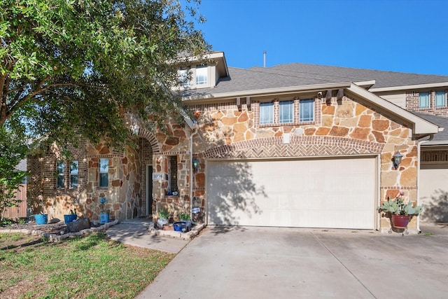 view of front of house featuring a garage